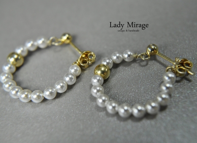 Perlen Creolen 925 Silber - Goldene Creolen mit Weißen Perlen - Zeitlos - Muschelkernperlen - Hoop Ohrringe - Personalisiert - Handmade