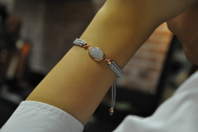 925 Sterling Silber - Mondstein - geflochtenes Armband - Makramee - Perfektes Geschenk - Handmade - Grau - Weiß