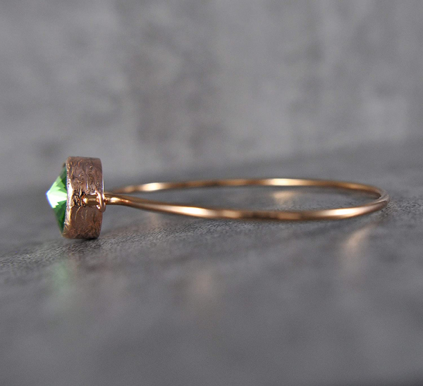 Green Bangle - Rose Gold Plated Brass - roundshaped Green Bangle - Rose Gold Plated Brass - roundshaped