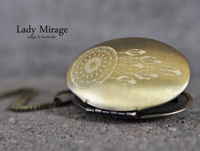 Dream Catcher - Locket Necklace - Photo Locket - Oval - Brass - Spiritual Gifts - Festival - Summer - Boho - Tribal Dream Catcher - Locket Necklace - Photo Locket - Oval - Brass - Spiritual Gifts - Festival - Summer - Boho - Tribal